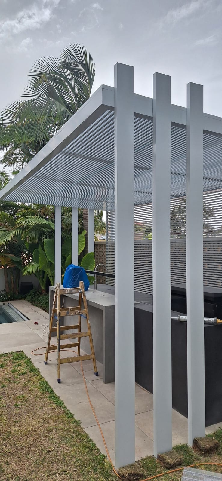 Garden pergola with dining area